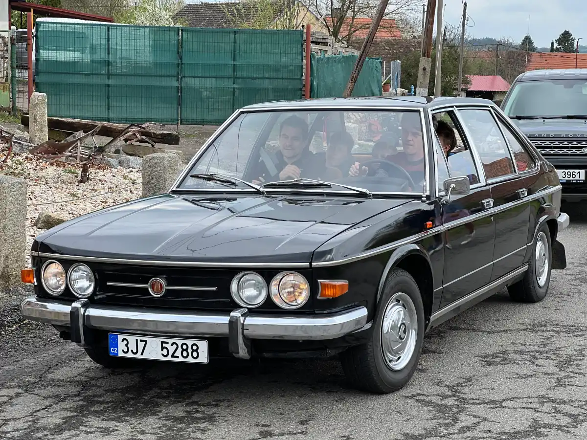 Sraz socialistických vozidel Hnačov